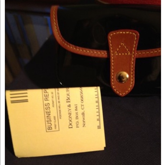 Dooney & Bourke Wristlet in black patent leather or FREE W/purchase of $100/up - Picture 4 of 4